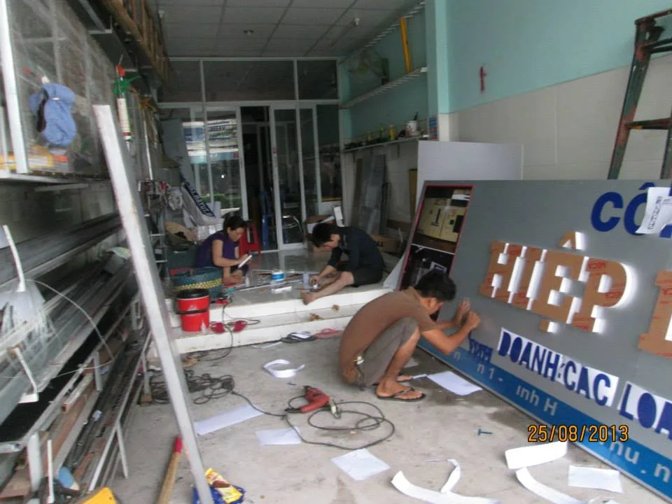 lắp đặt bảng hiệu tại tp quy nhơn